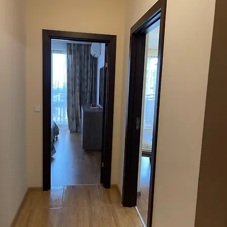 In Long Shkorpilovtsi