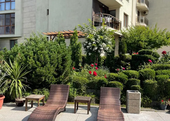 In Long * Shkorpilovtsi